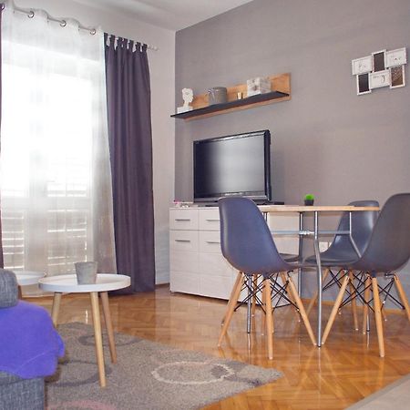 Apartments Mike Novalja Εξωτερικό φωτογραφία
