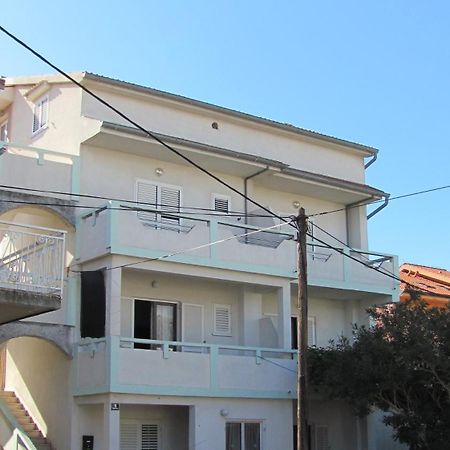 Apartments Mike Novalja Εξωτερικό φωτογραφία