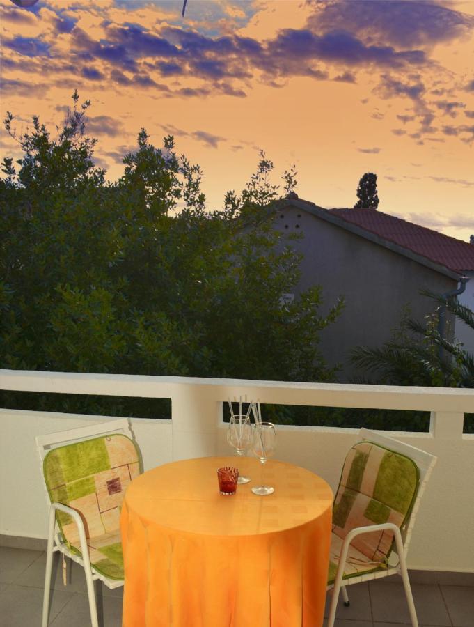 Apartments Mike Novalja Δωμάτιο φωτογραφία