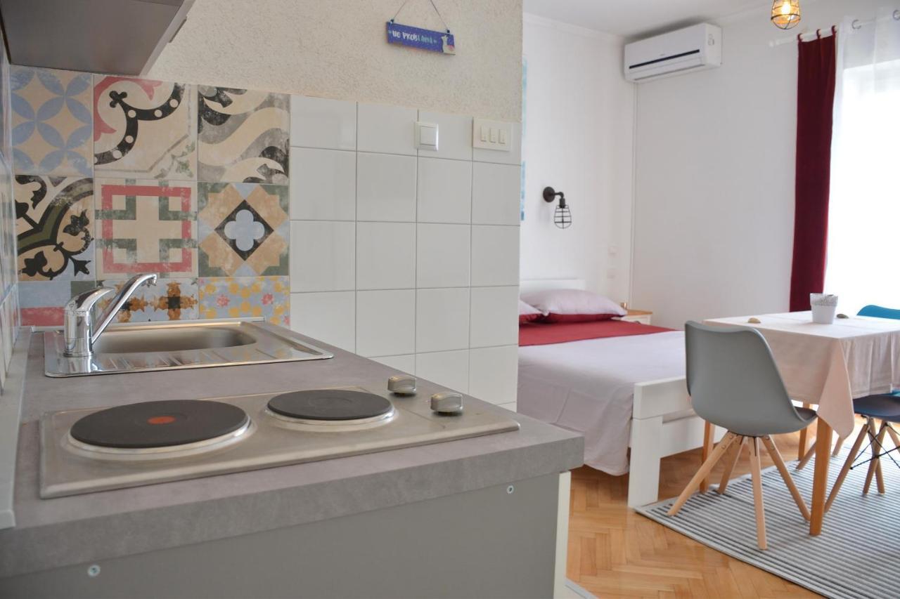 Apartments Mike Novalja Εξωτερικό φωτογραφία