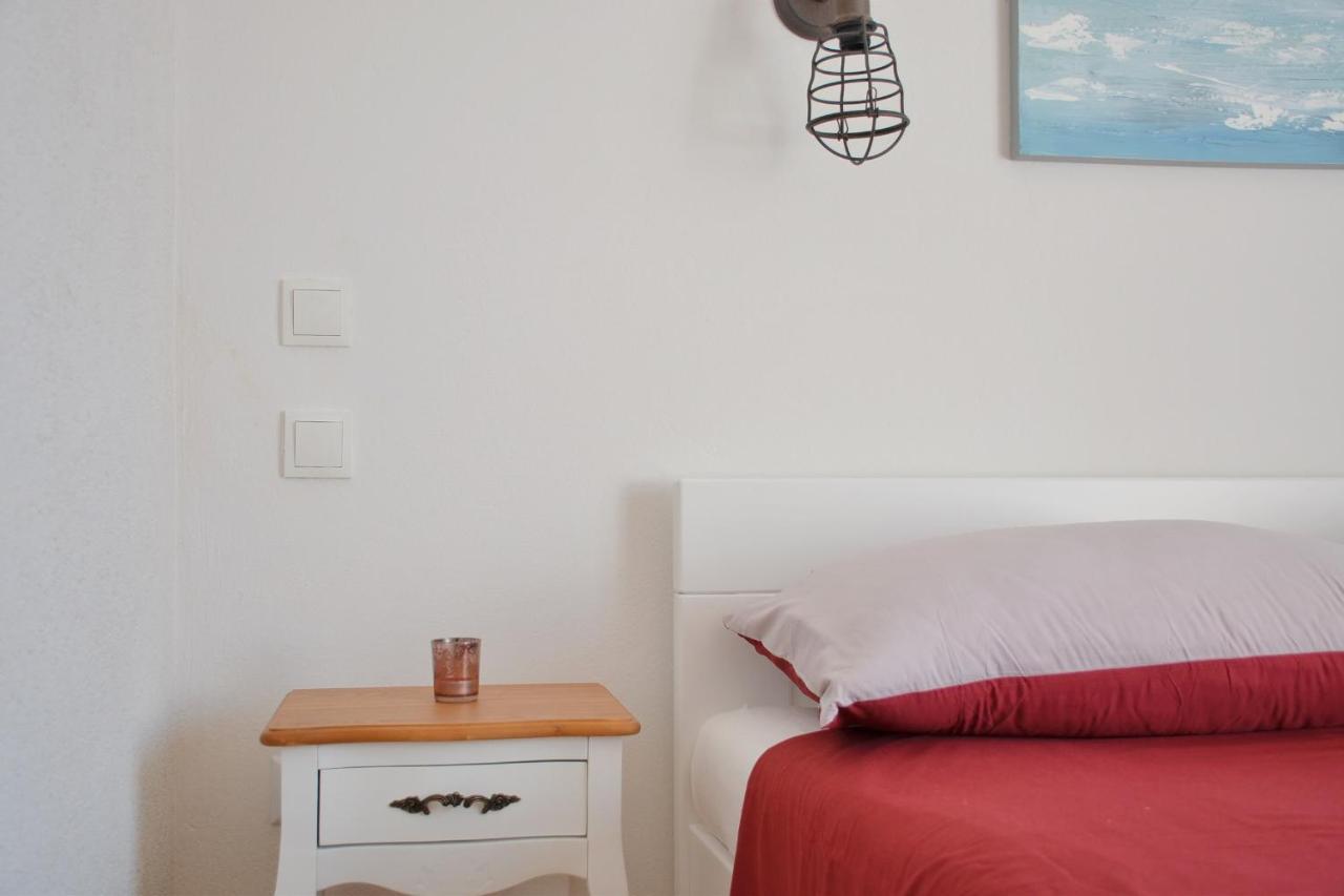 Apartments Mike Novalja Εξωτερικό φωτογραφία