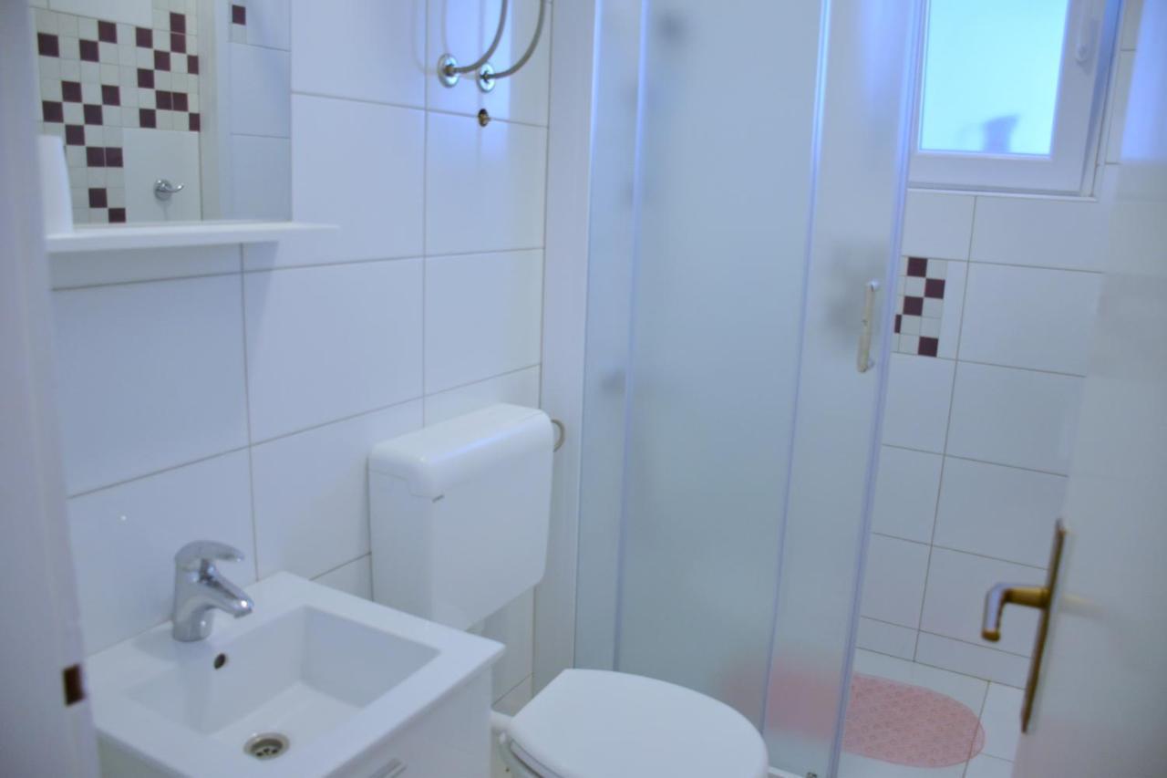 Apartments Mike Novalja Εξωτερικό φωτογραφία